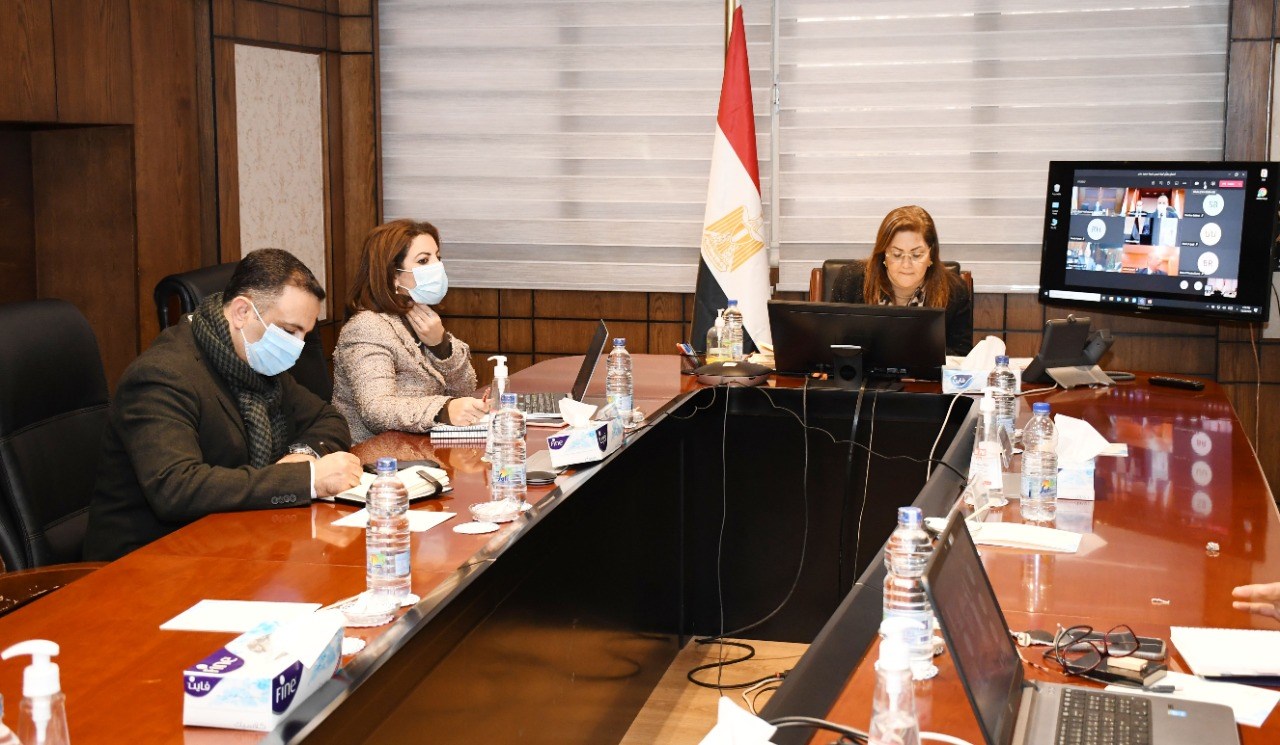 اللجنة العليا لتسيير برنامج التنمية المحلية بصعيد مصر تعقد اجتماعًا لبحث آخر مستجدات الموقف التنفيذي للبرنامج