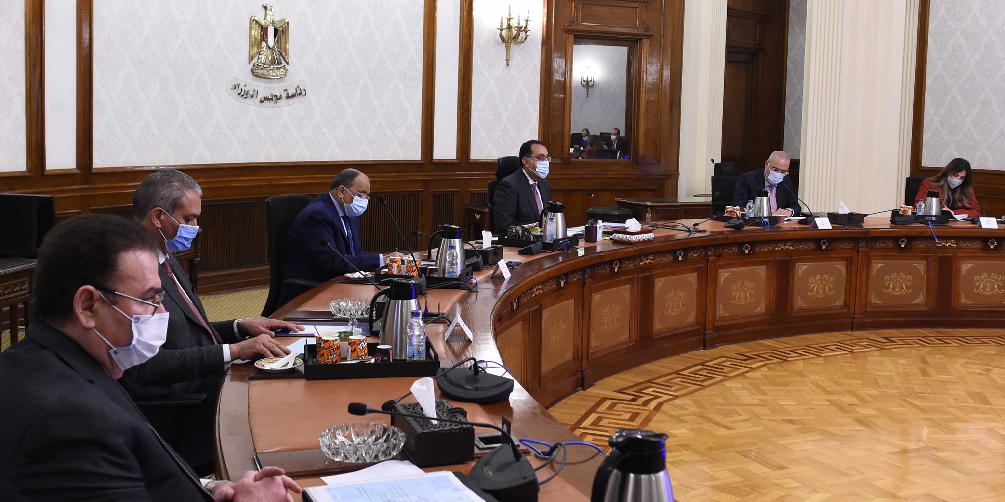 رئيس الوزراء يستعرض مع أعضاء هيئة لجنتي الإسكان والإدارة المحلية بمجلس النواب الاشتراطات البنائية الجديدة