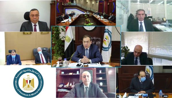  وزير البترول والثروة المعدنيةيتراس اعمال الجمعية العامة للشركة المصرية القابضة للغازات الطبيعية "ايجاس" عبر الفيديوكونفرانس