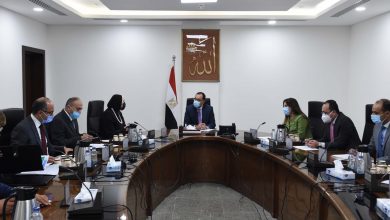 Photo of رئيس الوزراء يناقش إجراءات التوسع في إقامة المزيد من المعارض التجارية المصرية في القارة الافريقية