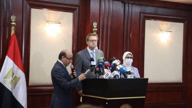 Photo of وزيرة الصحة توجه الشكر للحكومة والشعب الألماني لدعمها مصر بـ 2.3 مليون جرعة من لقاحات فيروس كورونا