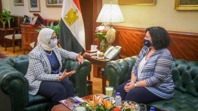 Photo of وزيرة الصحة تستقبل ممثل هيئة الأمم المتحدة للمرأة بمصر لبحث تعزيز التعاون في البرامج الصحية والتنموية للمرأة