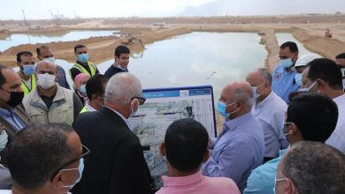 Photo of وزير النقل يتفقد مواقع العمل في مشروع استكمال أعمال تطوير ميناء العين السخنة