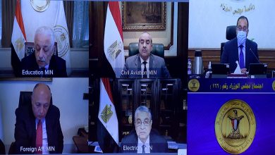 Photo of رئيس الوزراء يشيد بالقرار التاريخي للرئيس بإلغاء مد حالة الطوارئ: يعكس استقرار الأوضاع في مصر