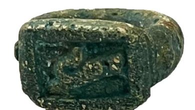 Photo of ضبط ١٦ قطعة أثرية من العصور المصرية القديمة بميناء سفاجا البحري