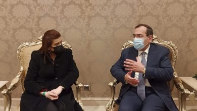 Photo of مباحثات وزير البترول والثروة المعدنية مع وزيرة الطاقة القبرصية