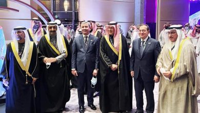 Photo of الملا:خلال الجلسة الوزارية بمؤتمر تقنيات البترول بالسعودية