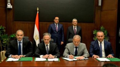 Photo of رئيس الوزراء يشهد مراسم توقيع اتفاقيتي تعاون لدعم جهود إزالة الكربون من قطاع الطاقة بمصر