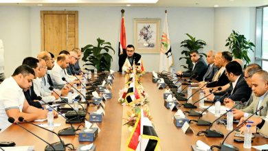 Photo of  وزير الاسكان : يعقد اجتماعًا مع رؤساء أجهزة عددٍ من مدن شرق القاهرة لمتابعة ملفات العمل